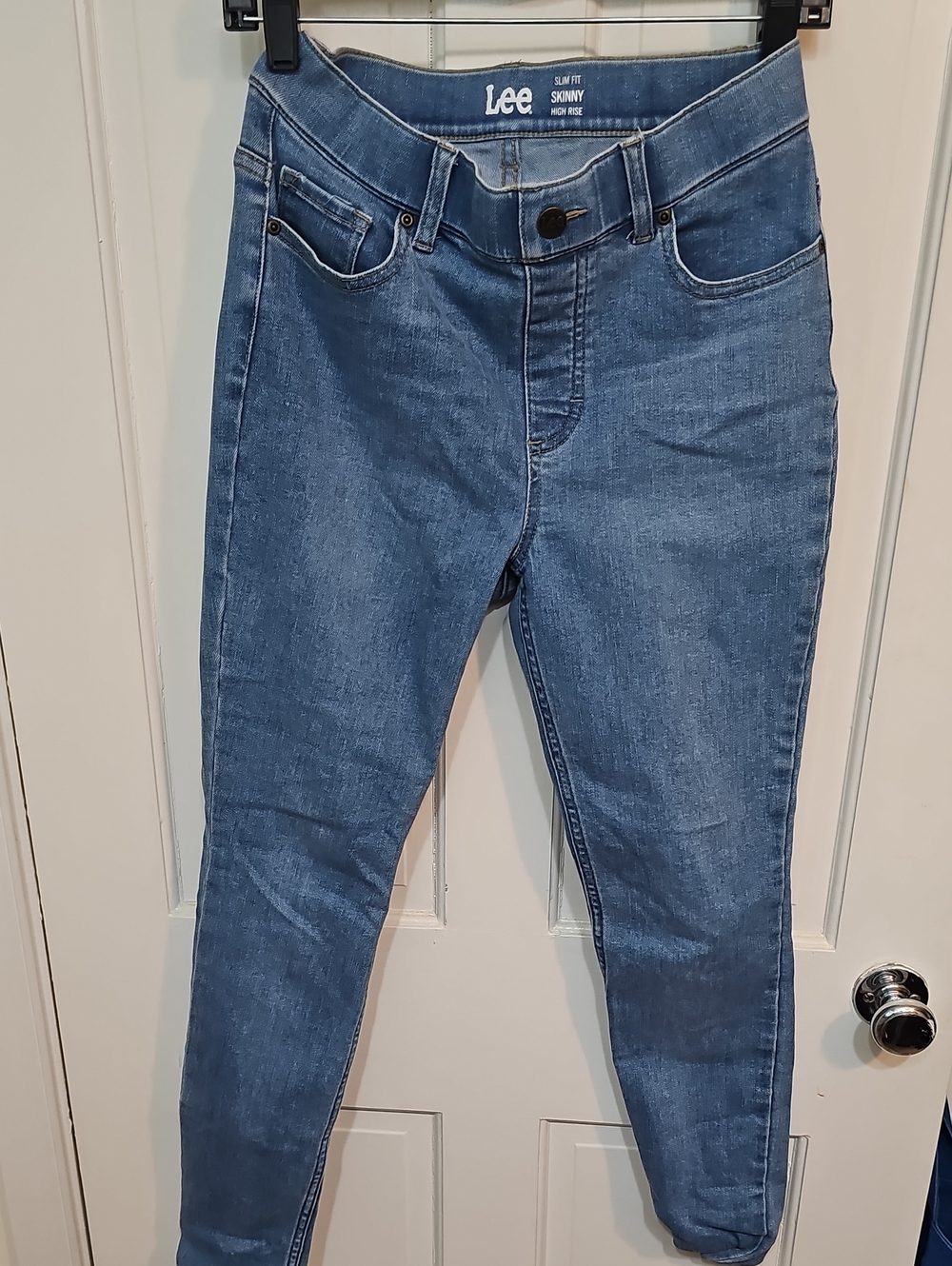 Lee Slim Fit Skinny Jeans in Medium Wash Blue